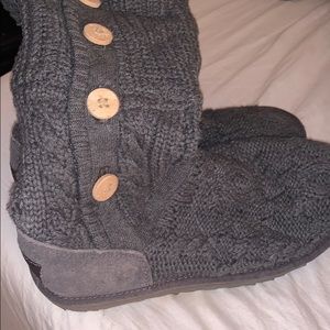 Authentic Knit Uggs